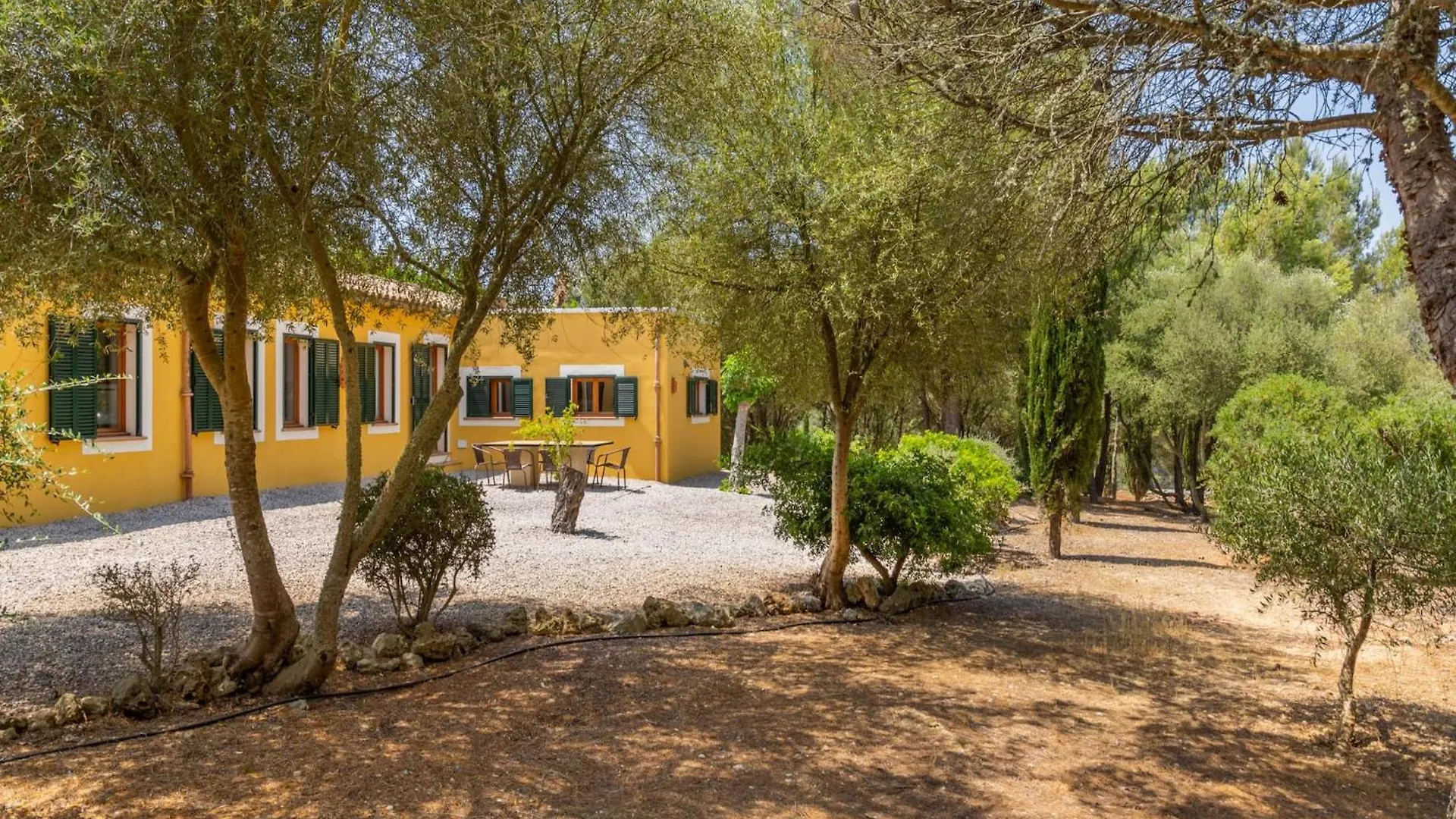 Country House With Pool In Manacor